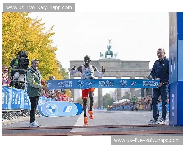 柏林马拉松首发:穿越历史与未来的极致挑战 柏林马拉松首发:穿越历史与未来的极致挑战